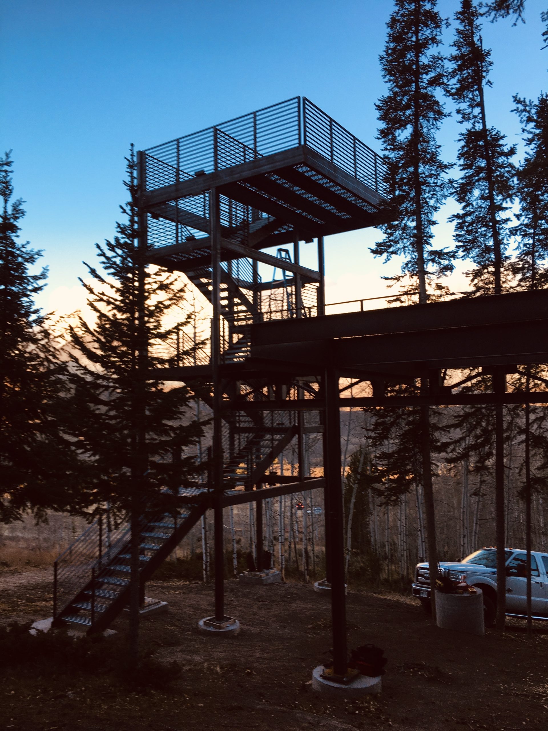 Revel Treehouse Construction 1 Sprocket